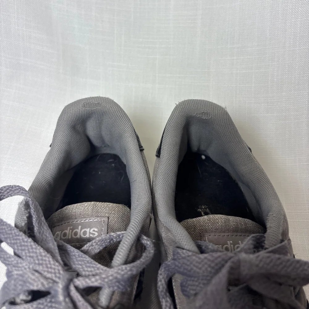 ADIDAS Daily 3.0 Mens Grey Canvas with Black Stripes sz 8.5